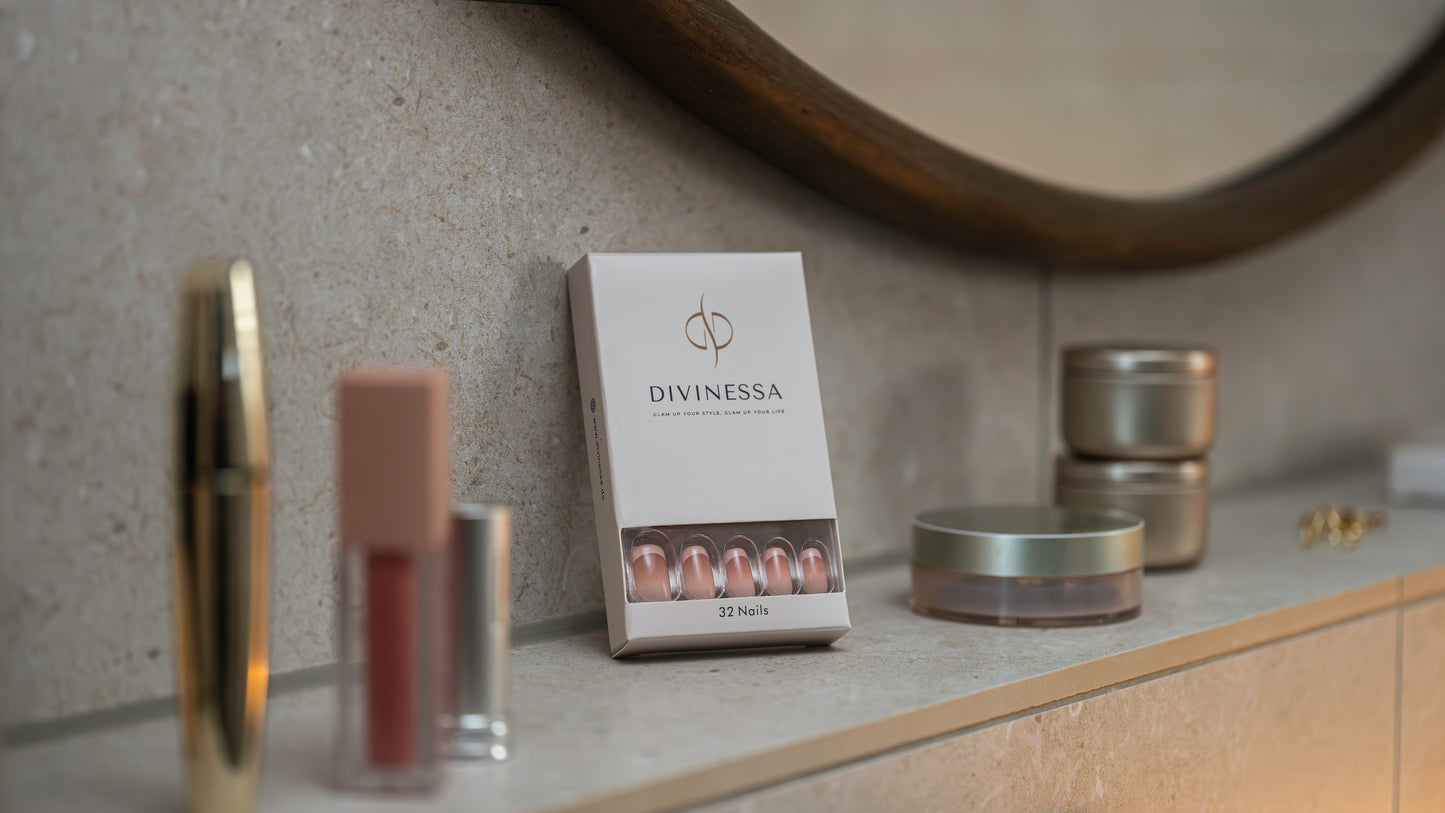 Gel Design - Instant Chic Nude