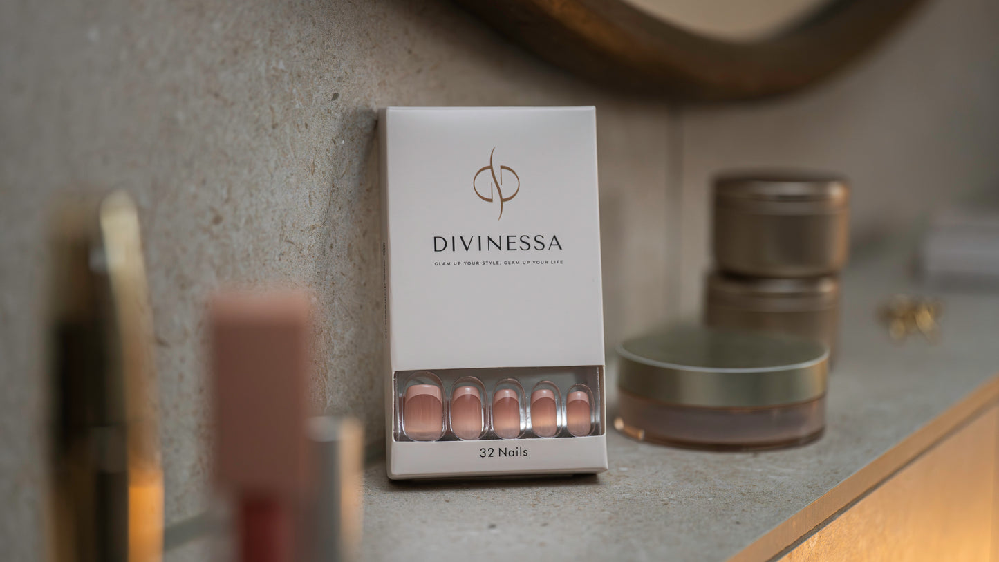 Gel Design - Instant Chic Nude